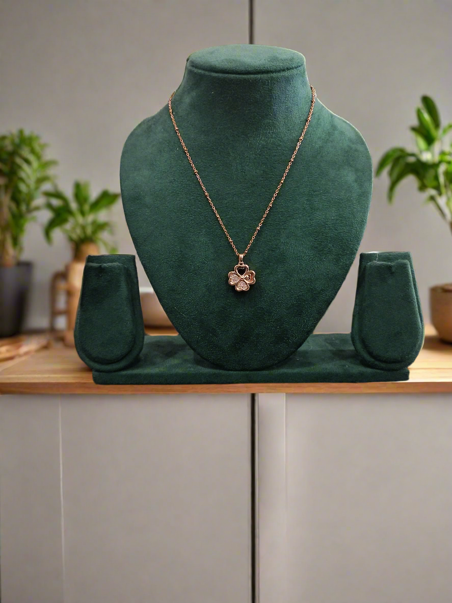 Stone Changing Pendant Necklaces