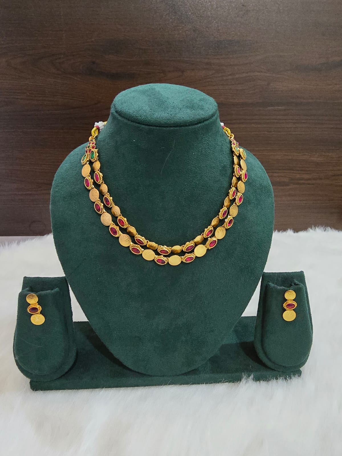 Gold Antique Choker Necklace
