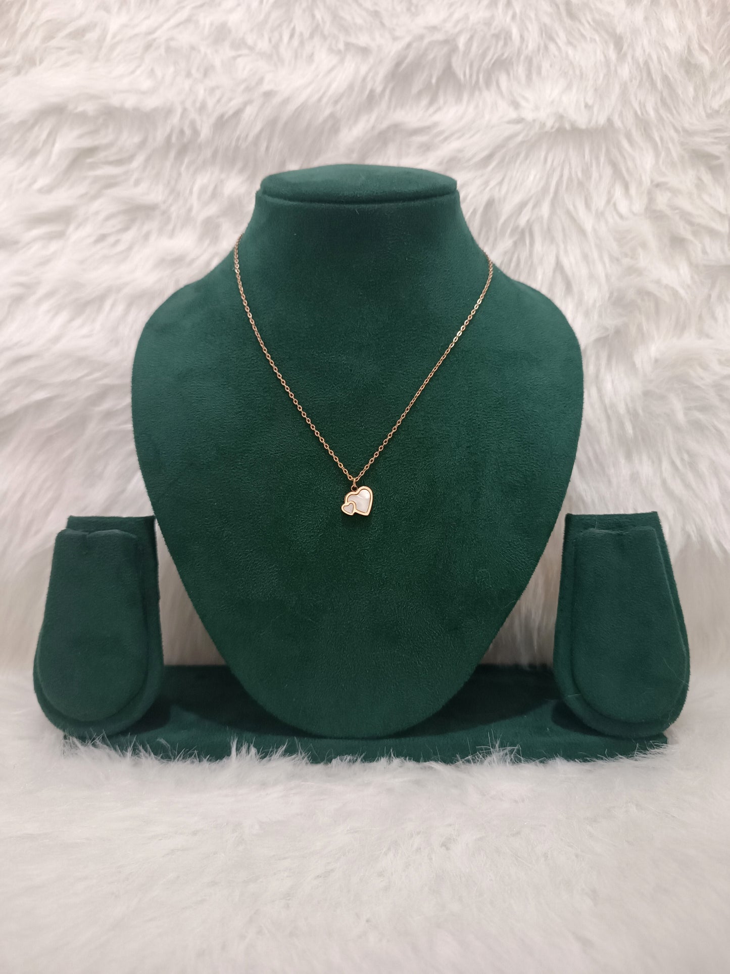 Rose Gold Simple Pendant Necklace